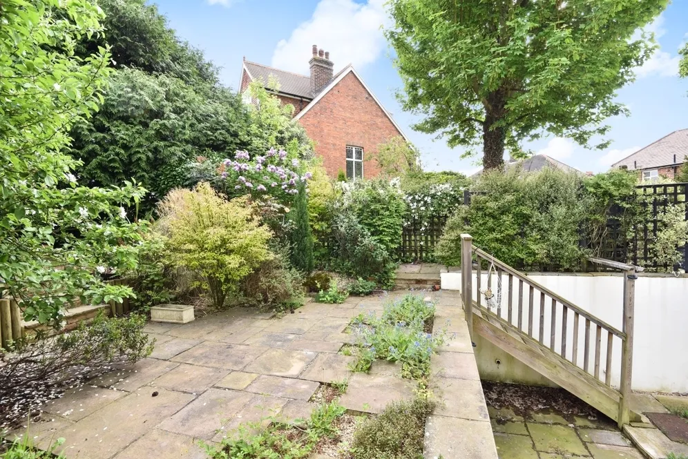 Grove Hill Gardens Tunbridge Wells TN1 photo 11