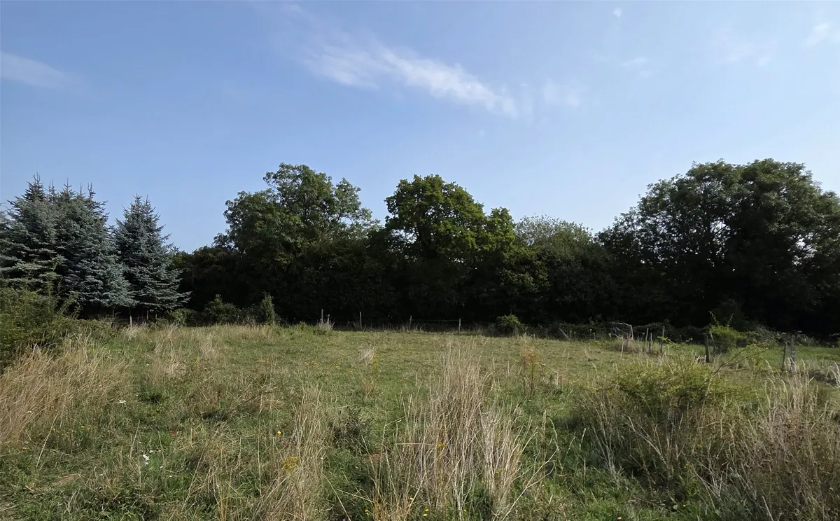 Blackness Lane, Milchden, Keston, BR2