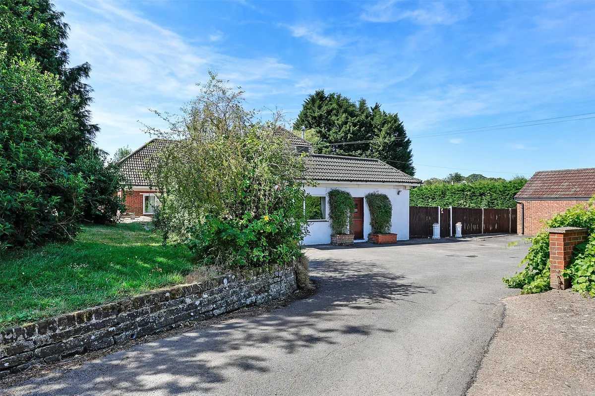 Farleigh Court Road, Warlingham, Surrey, CR6
