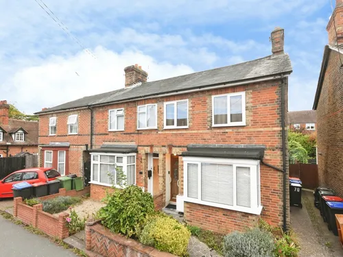 Mount Road, Braintreephoto