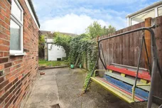 Mount Road, Braintree