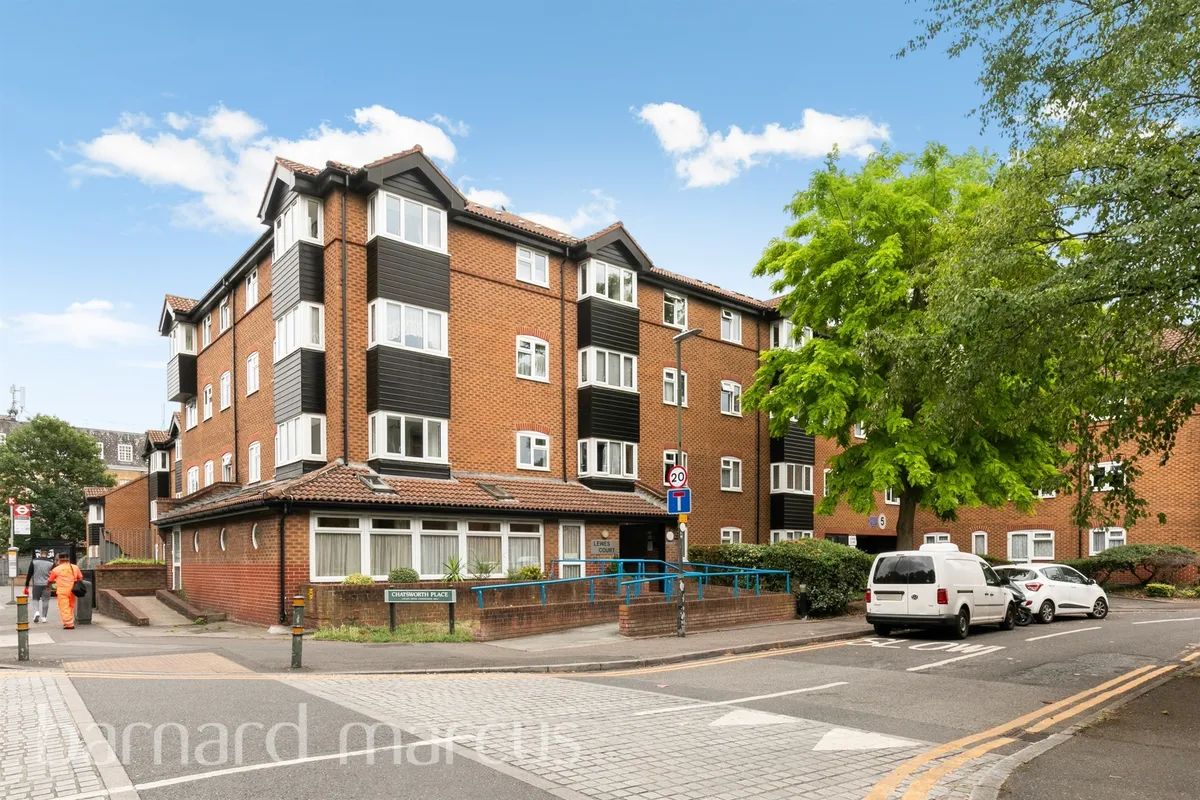 Chatsworth Place, Mitcham