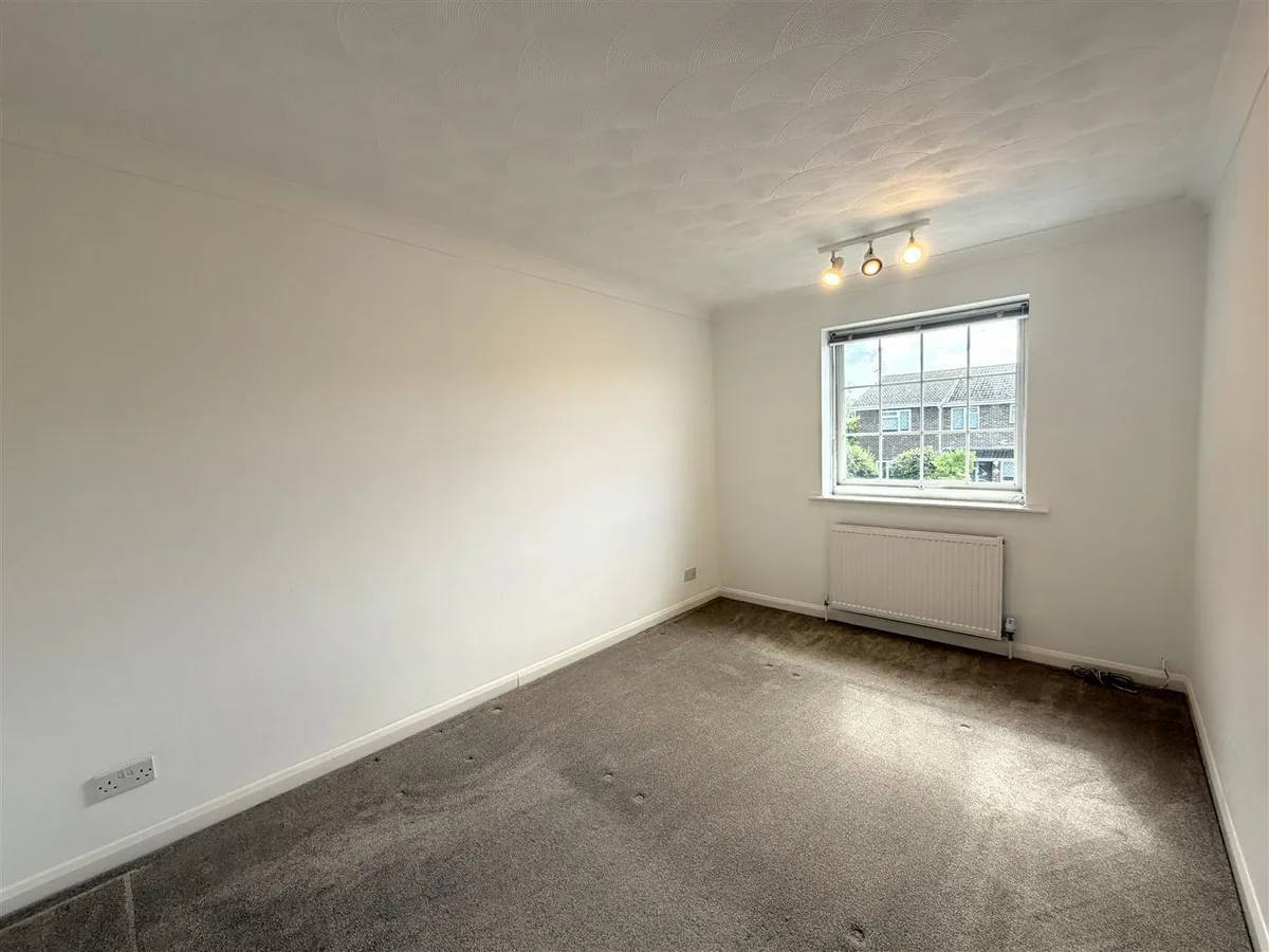 Larchdale Close, Warsash, Southampton