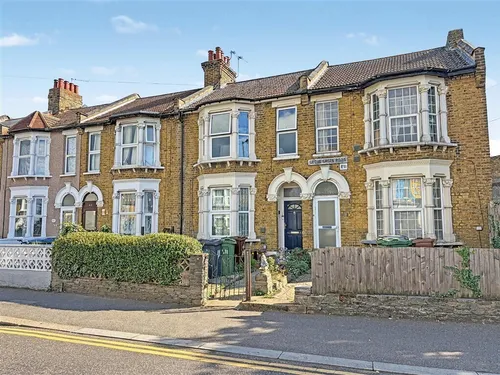 Grove Green Road, Londonphoto