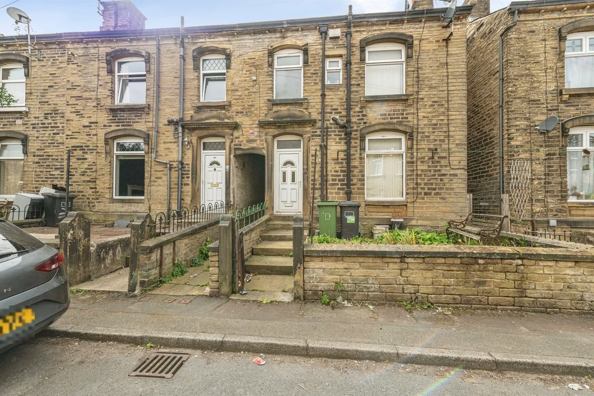 Chapel Terrace, Crosland Moor, Huddersfield