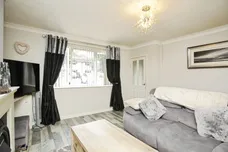 Johnson Avenue, Rugby