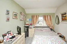 Johnson Avenue, Rugby