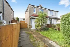 Low Ash Crescent, Shipley