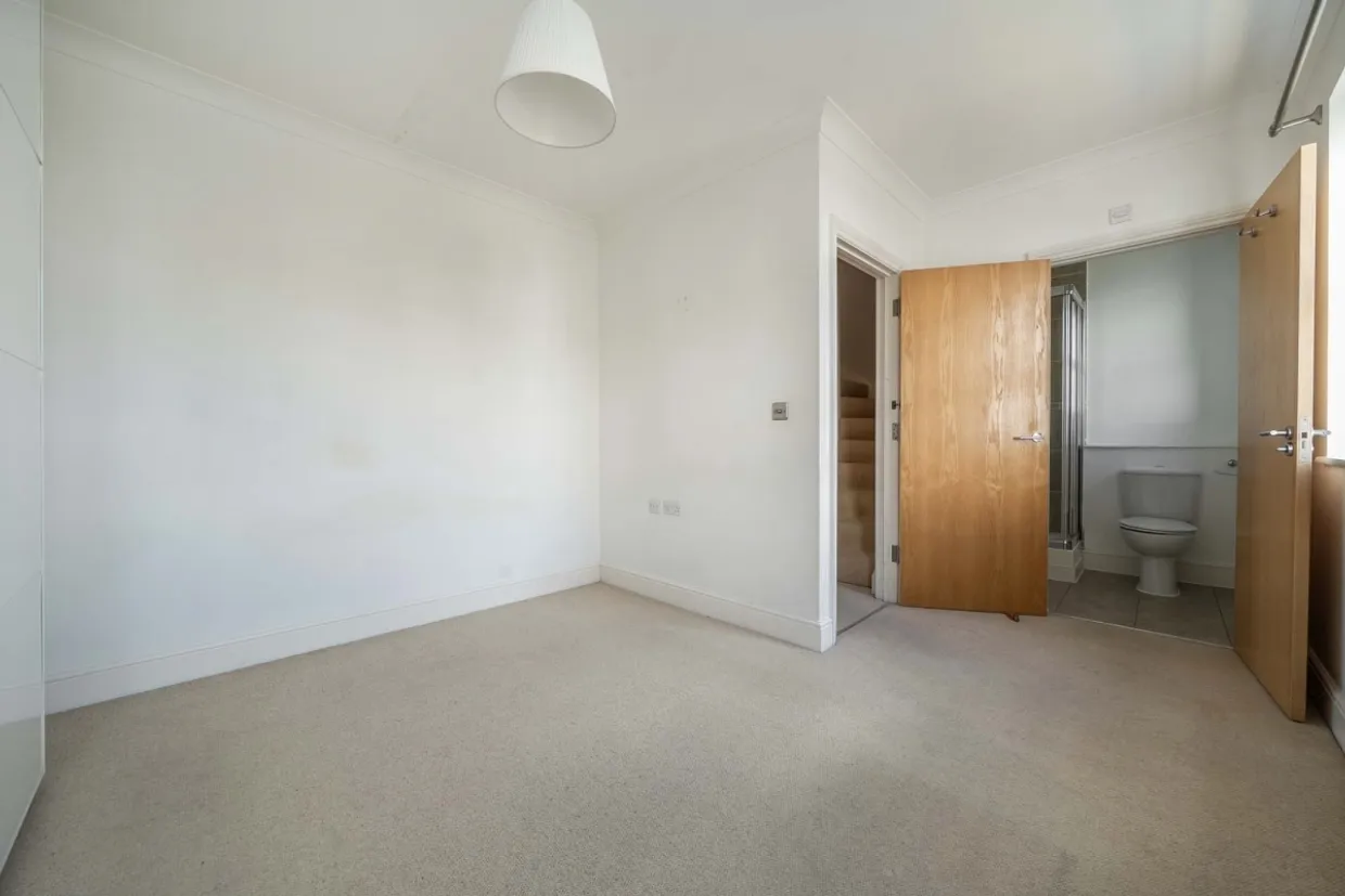 Enderby Street London SE10 photo 5