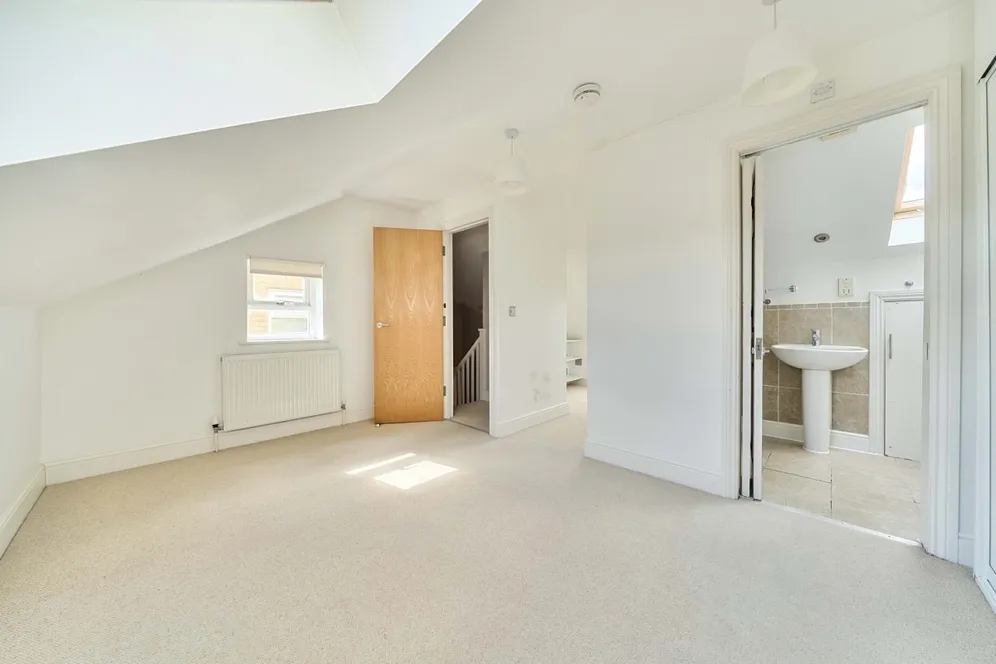 Enderby Street London SE10 photo 9