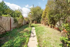 Holyrood Crescent St. Albans AL1 photo 8