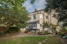 Uxbridge Road Kingston upon Thames KT1 photo 12