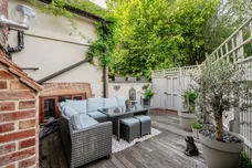 Crondall Lane, Farnham, GU9 photo 10