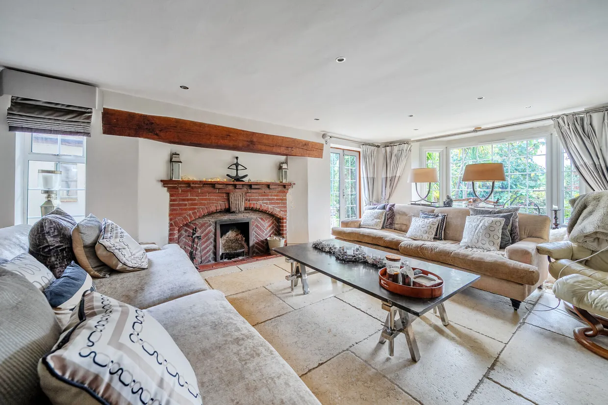 Crondall Lane, Farnham, GU9 photo 11