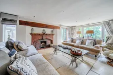 Crondall Lane, Farnham, GU9 photo 11