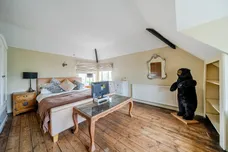 Crondall Lane, Farnham, GU9 photo 14