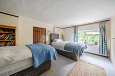 Crondall Lane, Farnham, GU9 photo 15