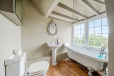 Crondall Lane, Farnham, GU9 photo 18