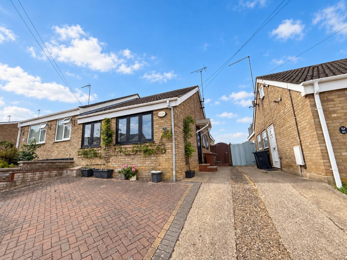 The Willows, Little Harrowden, Wellingborough Image 1