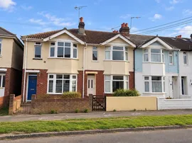 Downs Park Crescent, Totton, Southampton photo
