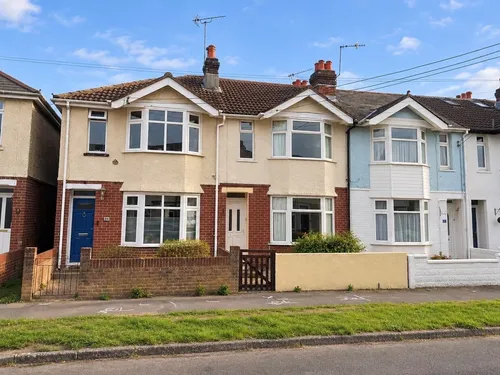 Downs Park Crescent, Totton, Southamptonphoto