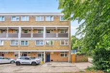 Limpsfield Avenue, London