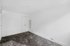Limpsfield Avenue, London