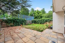 Limpsfield Avenue, London