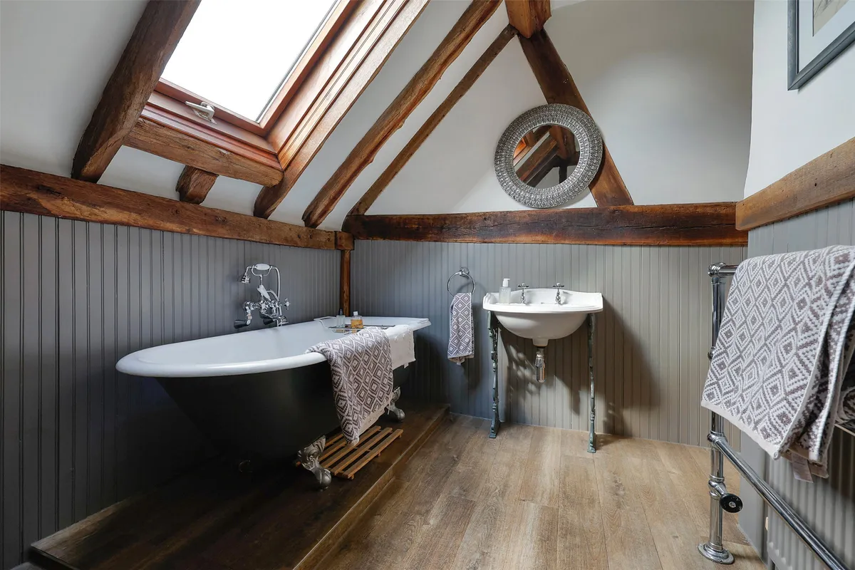 Vicarage Lane, Capel, Dorking, Surrey, RH5