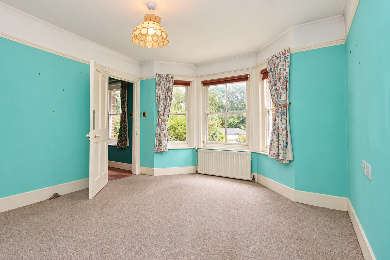 George Road, Milford on Sea Image 9