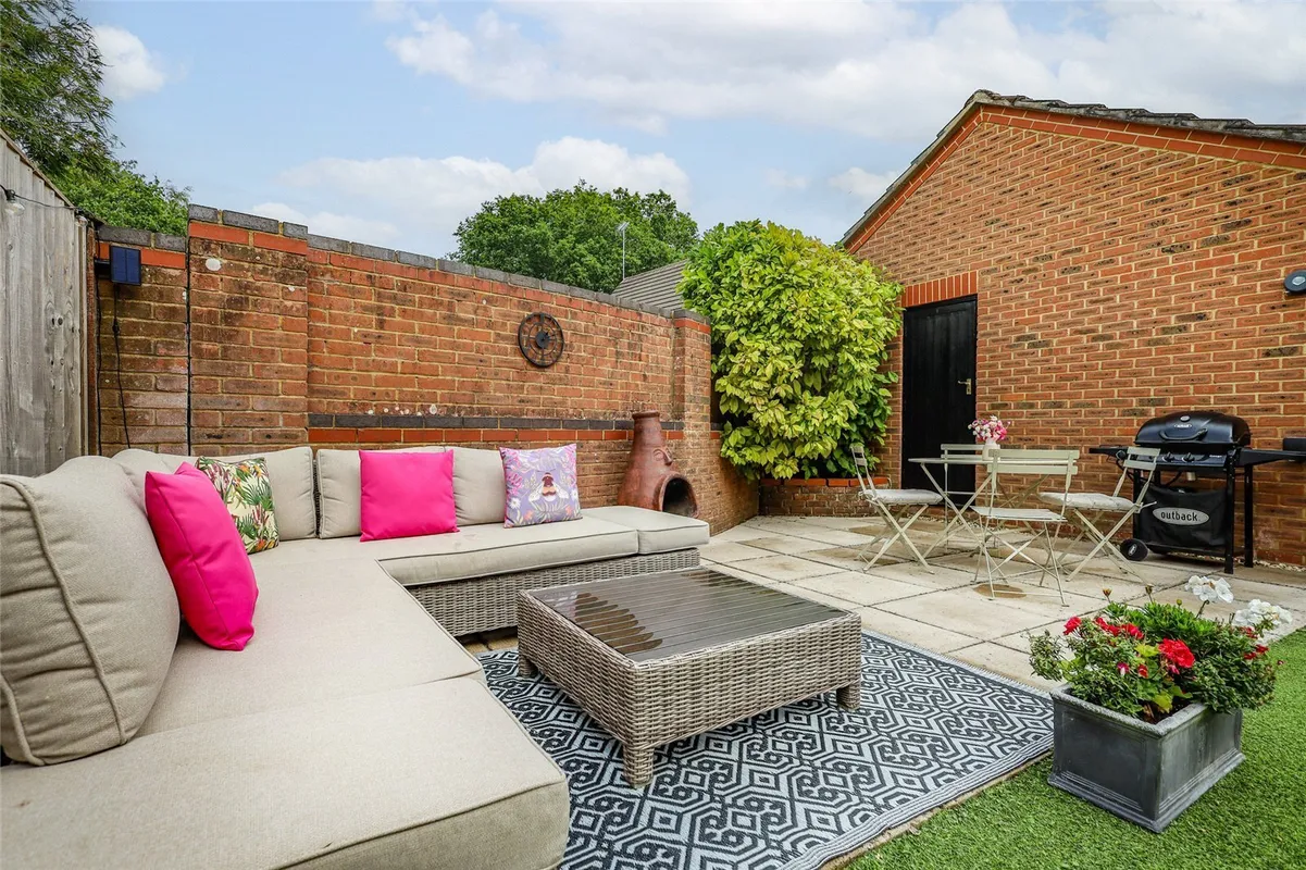 Nursery Field, Liss, Hampshire, GU33