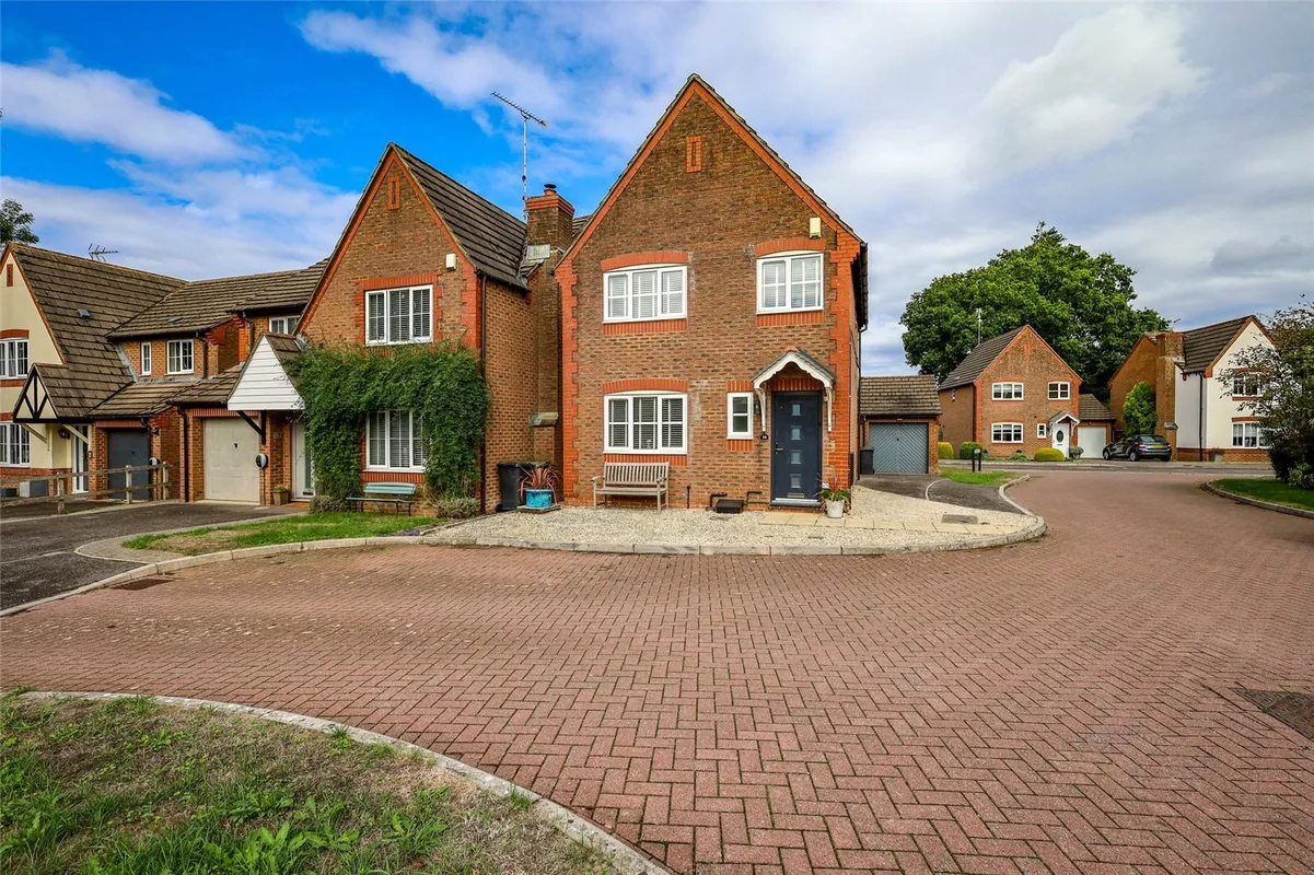 Nursery Field, Liss, Hampshire, GU33