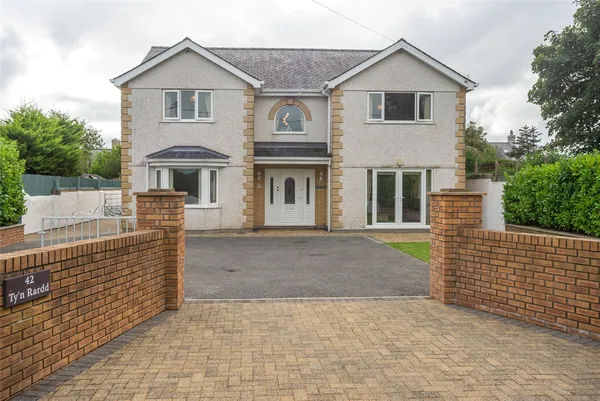 David Street, Malltraeth, Bodorgan, Isle of Anglesey, LL62