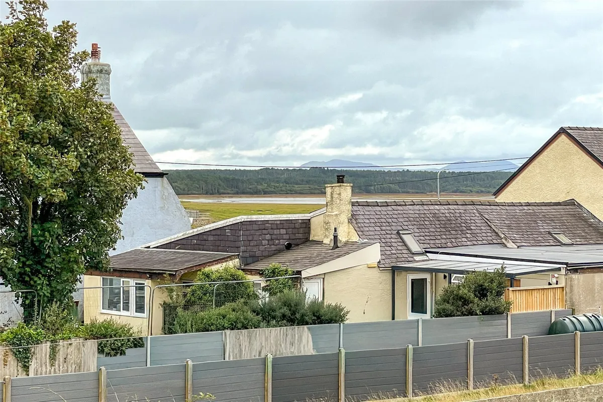 David Street, Malltraeth, Bodorgan, Isle of Anglesey, LL62