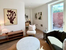 Woodside Avenue, London, N10 photo 5