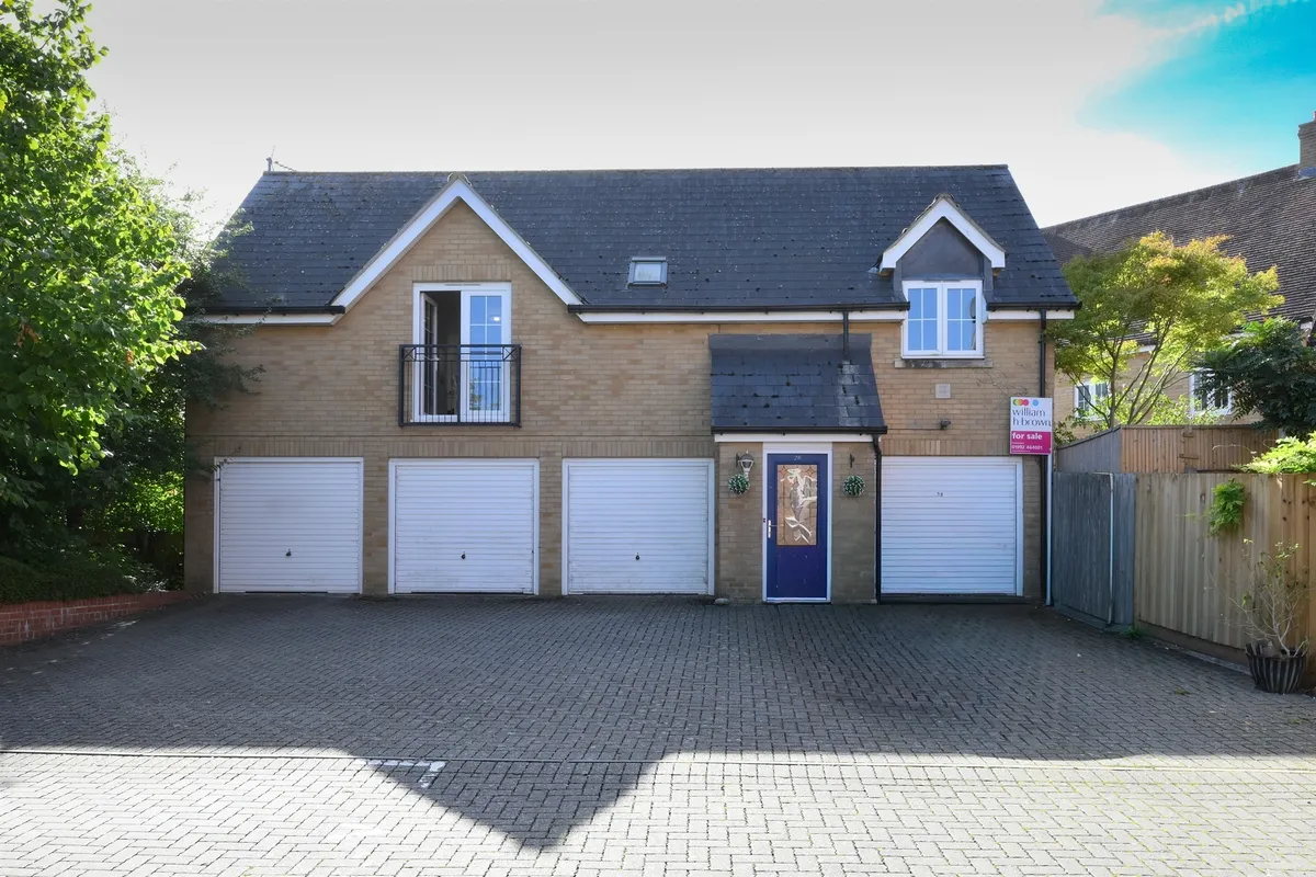 Sanville Gardens, Stanstead Abbotts, Ware