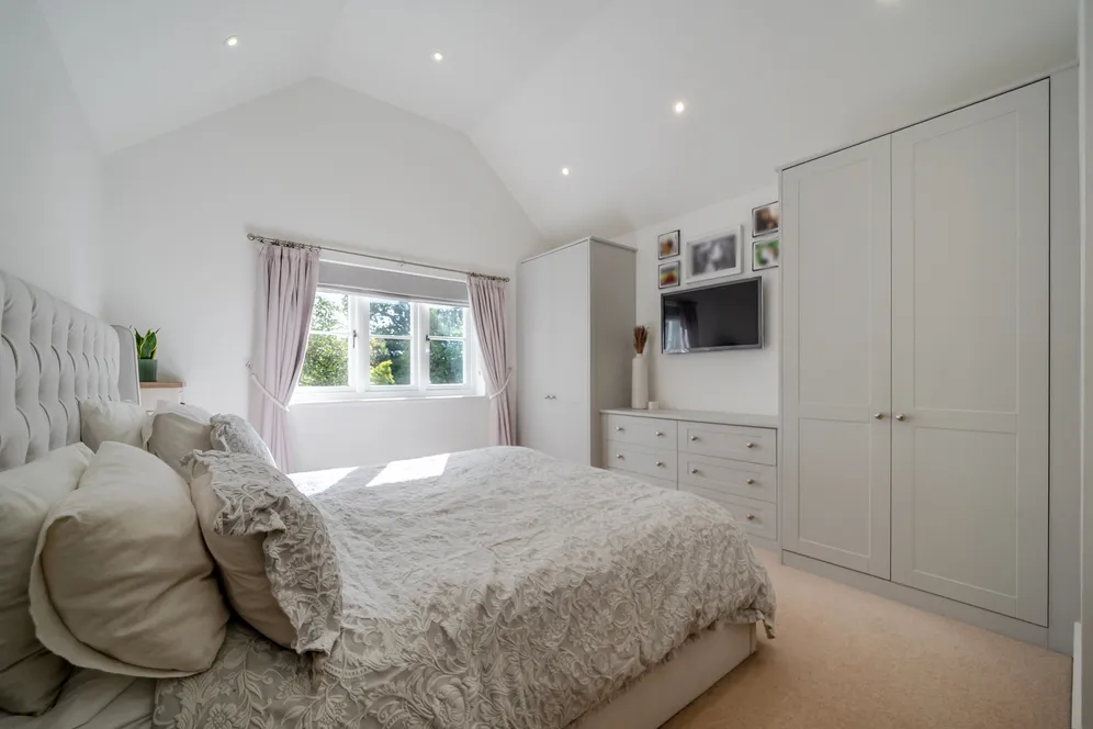 Weedon Hill, Amersham, HP6 photo 7