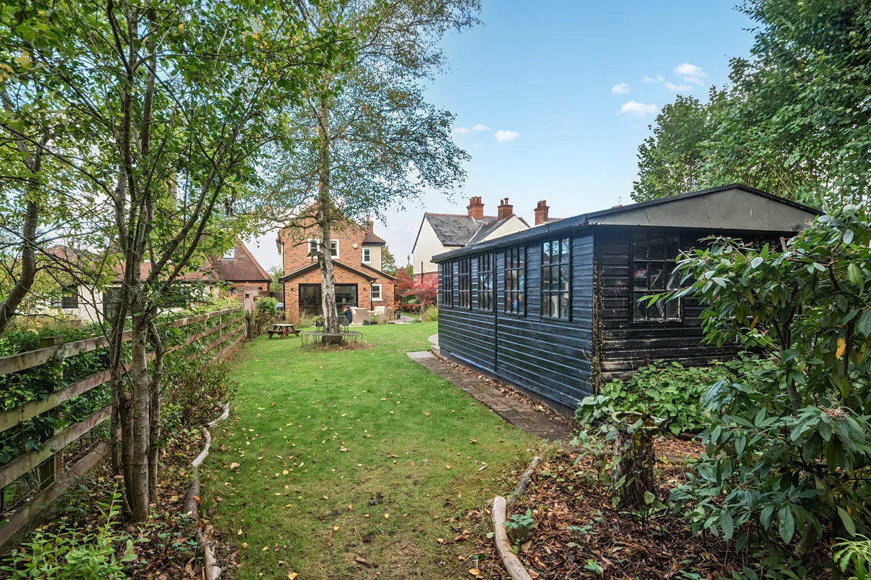Weedon Hill, Amersham, HP6 photo 9
