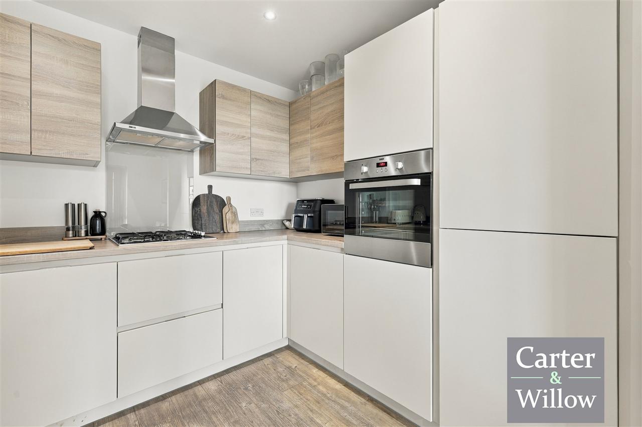 Farsby House, Barking, Essex Image 10