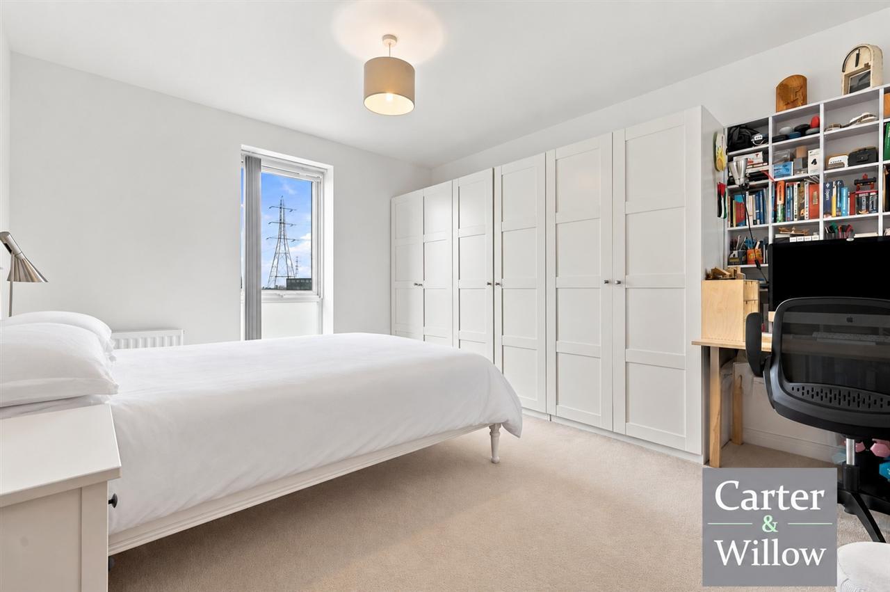 Farsby House, Barking, Essex Image 12