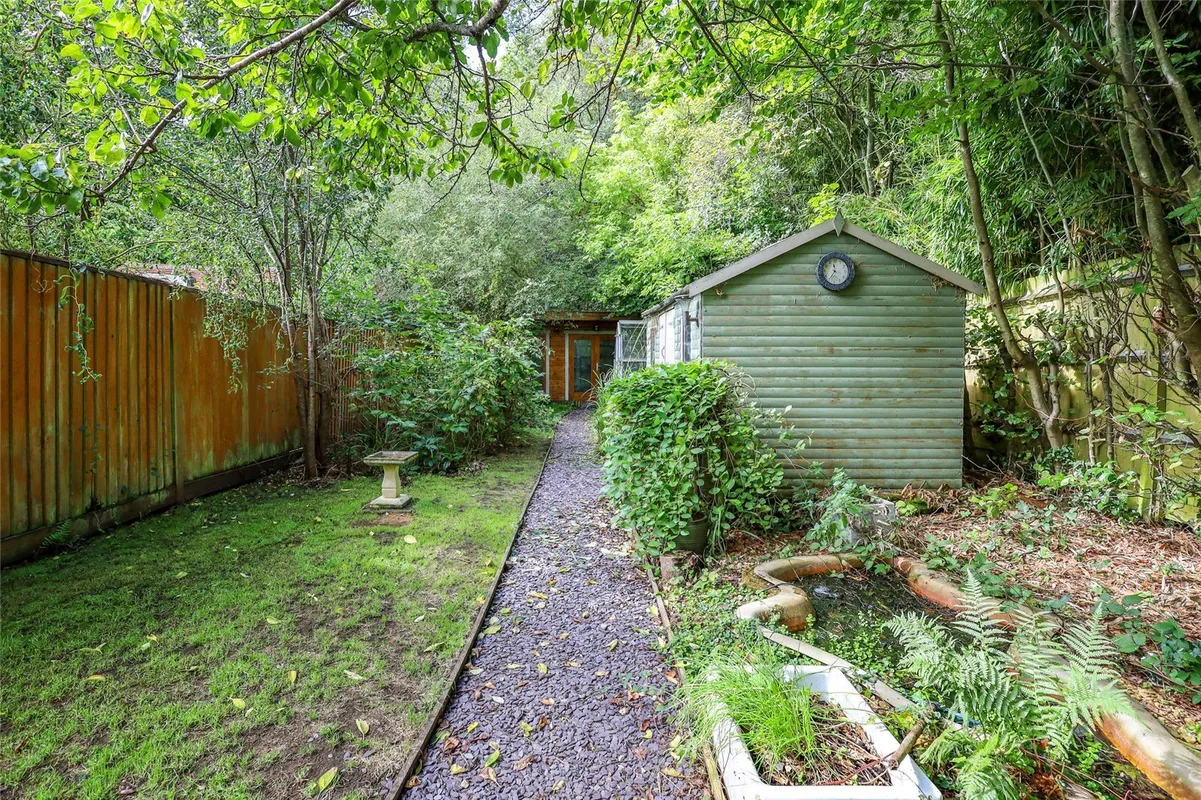 Newfield Road, Liss Forest, Liss, Hampshire, GU33