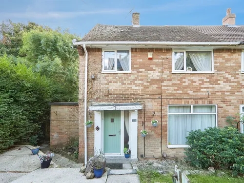 Lincombe Drive, LEEDSphoto