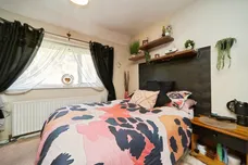 Lincombe Drive, LEEDS
