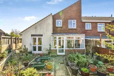 Laburnum Close, Frome