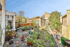 Laburnum Close, Frome
