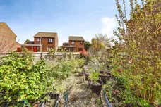 Laburnum Close, Frome