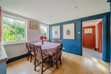 West End Grove, Farnham, GU9 photo 4