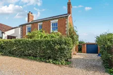 West End Grove, Farnham, GU9 photo 17