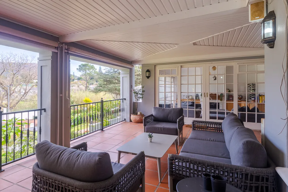 South Africa, Western Cape, Constantia, Ladies Mile Road, 6