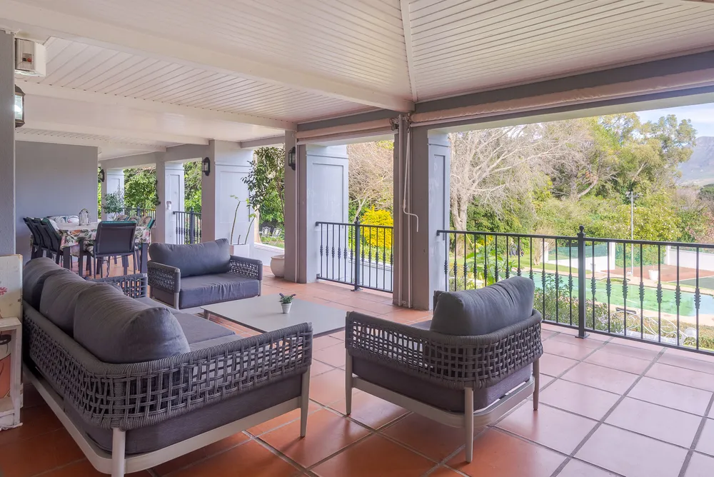 South Africa, Western Cape, Constantia, Ladies Mile Road, 6